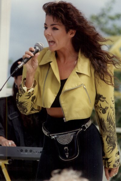 sandra insanity live